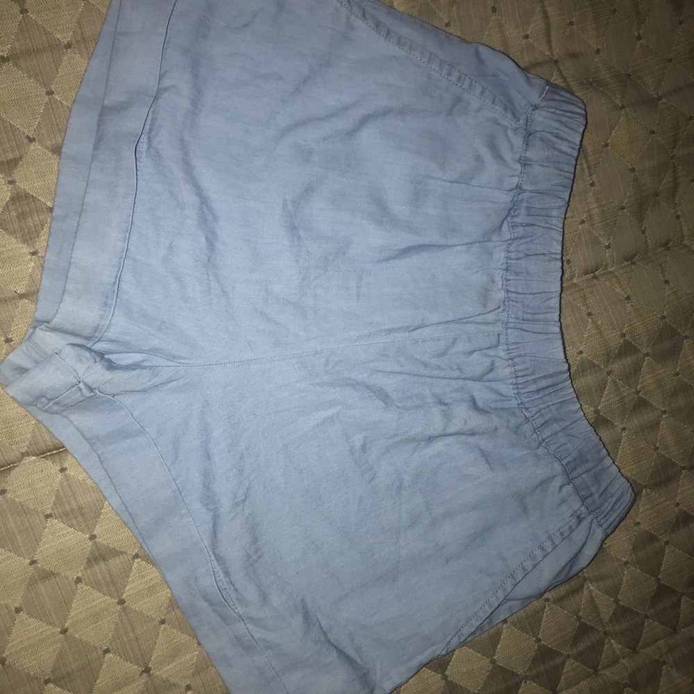 Forever 21 stretchy denim shorts